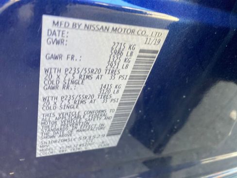 Used 2020 Nissan Pathfinder Platinum image 34