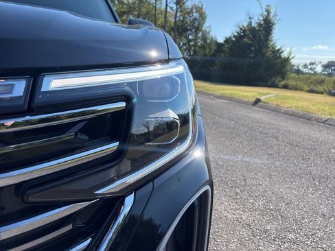 New 2026 Volkswagen Atlas SEL image 8