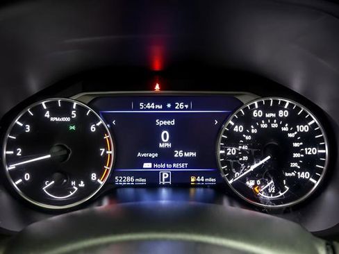 Used 2024 Nissan Altima 2.5 SV image 15