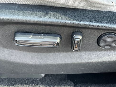 Used 2020 Honda CR-V EX image 26