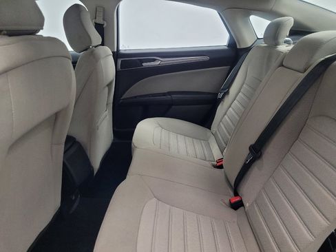 Used 2020 Ford Fusion S image 18