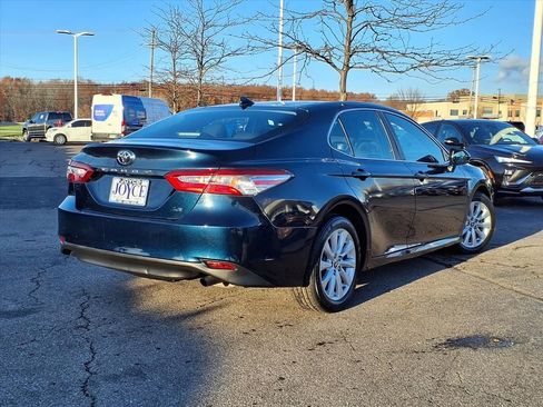 Used 2020 Toyota Camry LE image 27