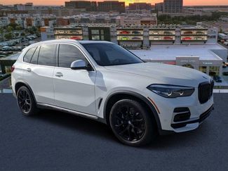 Used 2023 BMW X5 sDrive40i w/ Premium Package RWD video 1