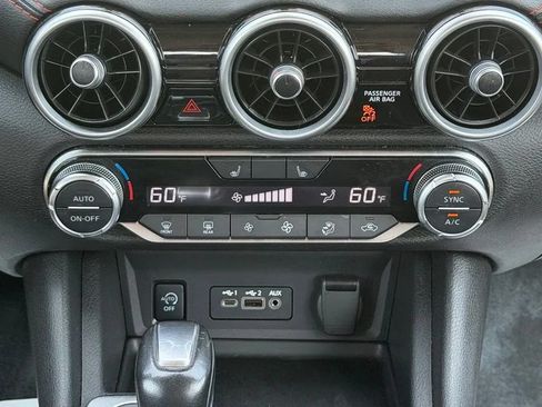 Used 2024 Nissan Sentra SR w/ Lighting Package FWD image 23