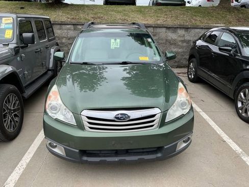 Used 2012 Subaru Outback 2.5i Premium AWD/4WD image 2