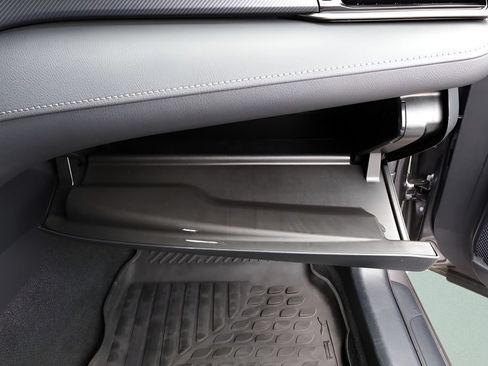 Certified 2023 Toyota Camry LE FWD image 39