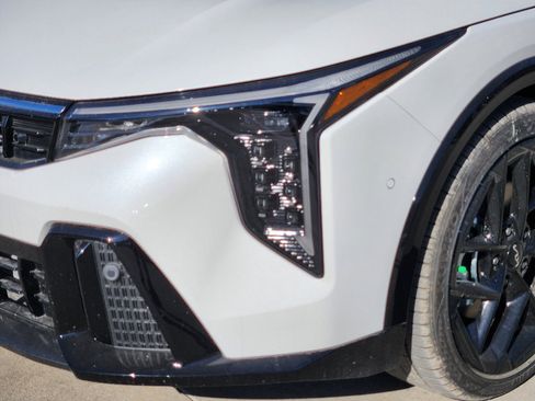 New 2025 Kia K4 GT-Line Turbo image 6