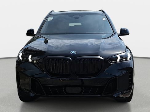 New 2026 BMW X5 xDrive50e w/ M Sport Package image 2