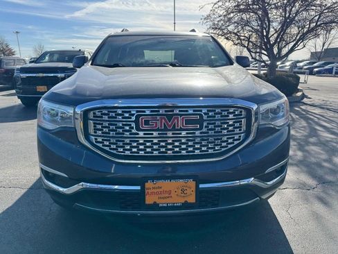 Used 2018 GMC Acadia Denali w/ Technology Package image 9