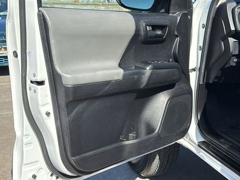 Used 2023 Toyota Tacoma SR image 9