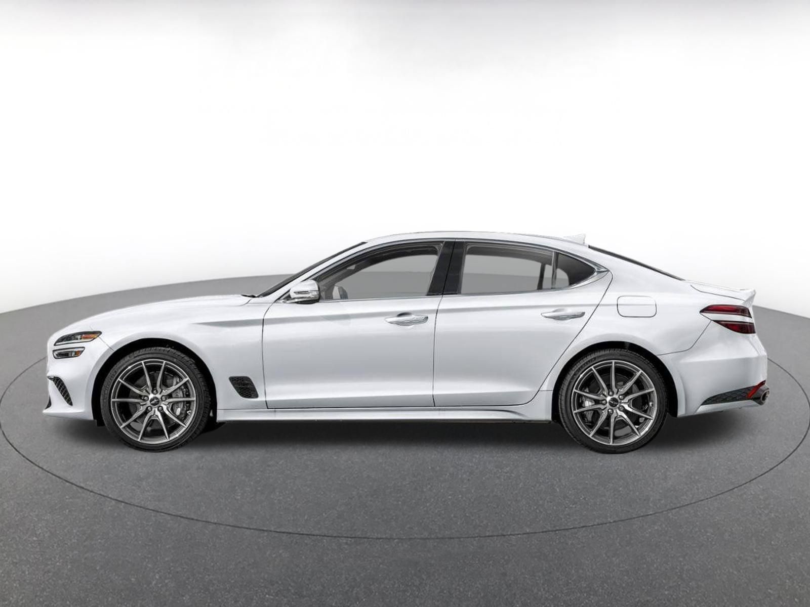 Used 2026 Genesis G70 2.5T RWD image 3