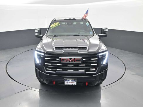 Used 2024 GMC Sierra 2500 AT4 w/ AT4 Premium Plus Package AWD/4WD image 29