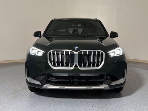 Used 2025 BMW X1 xDrive28i AWD/4WD image 6