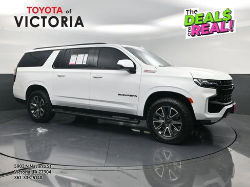 Used 2024 Chevrolet Suburban Z71 w/ Luxury Package image 1