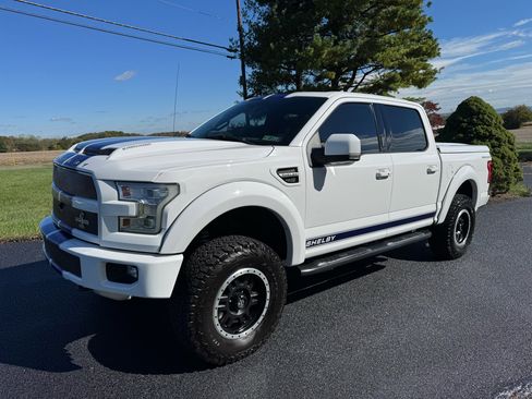 Used 2017 Ford F150 Lariat w/ Equipment Group 502A Luxury image 1