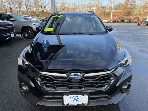 Certified 2025 Subaru Crosstrek 2.0i Premium image 8