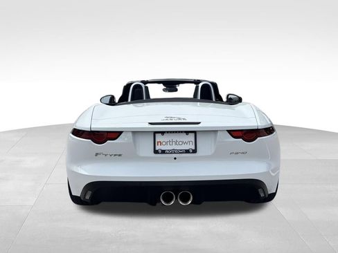 Used 2019 Jaguar F-TYPE Convertible RWD image 36
