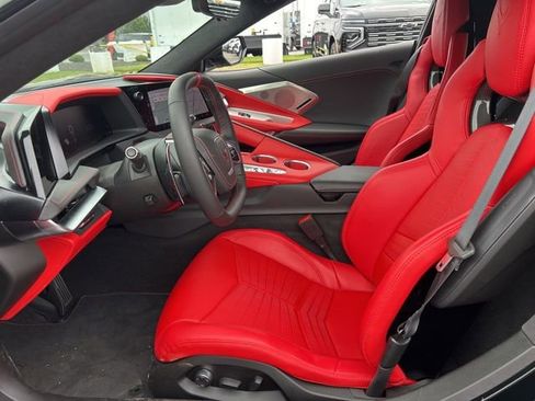 Used 2026 Chevrolet Corvette Stingray Premium Cpe w/ Z51 Performance Package RWD image 16