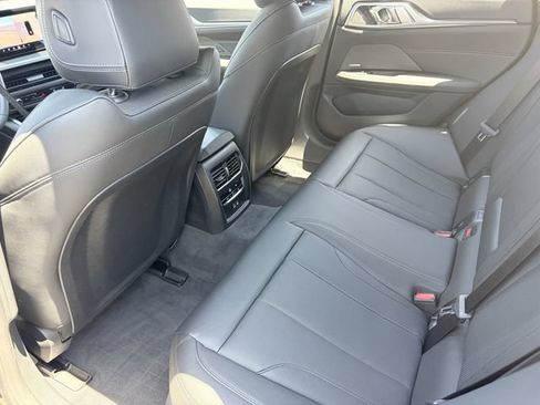 Used 2025 BMW i4 eDrive40 w/ Premium Package RWD image 18