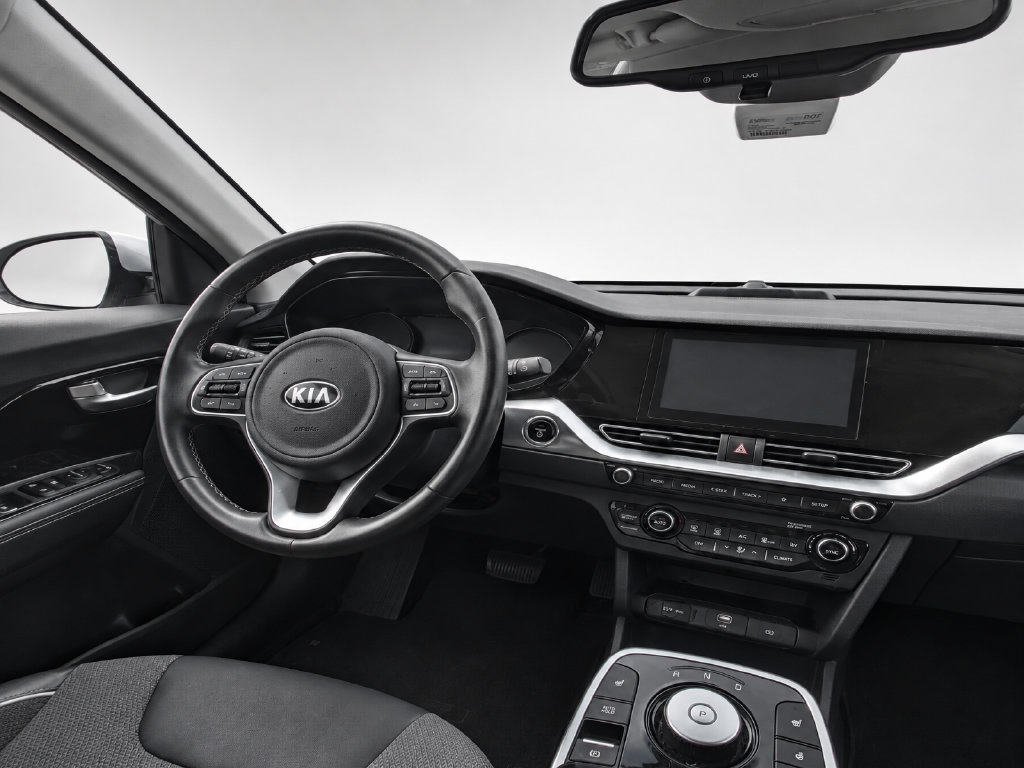 Used 2020 Kia Niro EX w/ Cold Weather Package FWD image 20