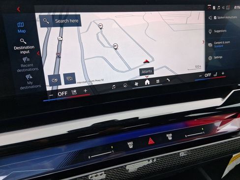 Used 2025 BMW M5 w/ Executive Package image 24