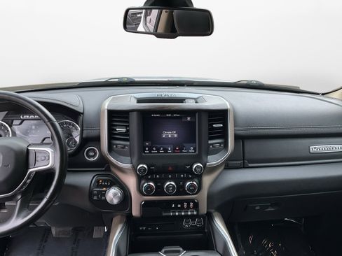 Used 2019 RAM 1500 Laramie image 11