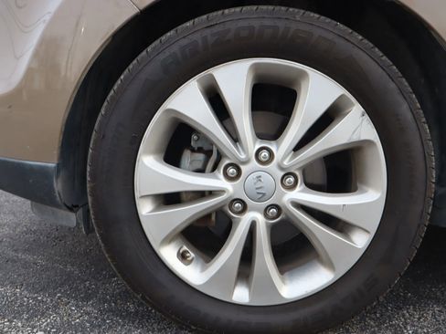 Used 2015 Kia Soul + image 10