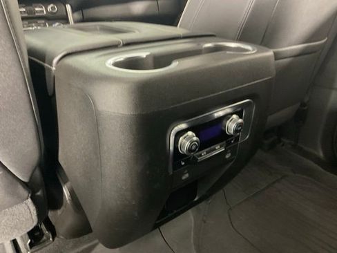 Used 2023 GMC Yukon XL SLT w/ SLT Premium Package AWD/4WD image 24