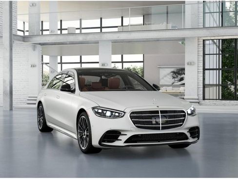 Used 2023 Mercedes-Benz S 580 4MATIC Sedan image 9