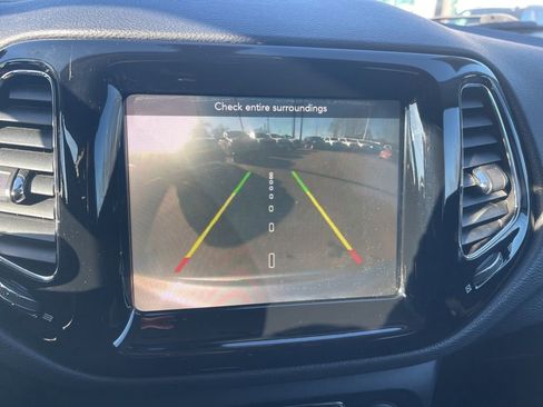 Used 2020 Jeep Compass Limited image 26