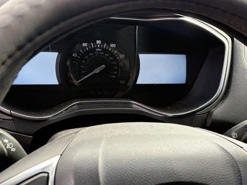 Used 2015 Ford Fusion SE w/ Equipment Group 202A FWD image 13