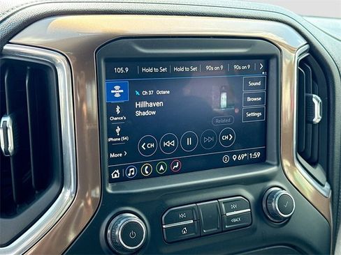 Used 2020 Chevrolet Silverado 2500 High Country image 17