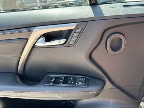 Used 2017 Lexus RX 450h AWD w/ Luxury Package image 13