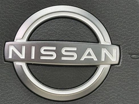 Used 2024 Nissan Rogue SL w/ SL Premium Package image 26