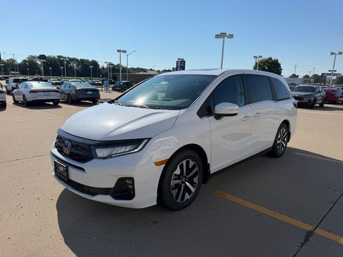New 2026 Honda Odyssey EX-L image 7