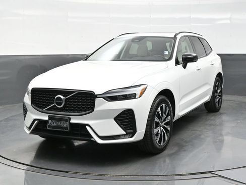 Used 2024 Volvo XC60 B5 Core w/ Protection Package Premier AWD/4WD image 2