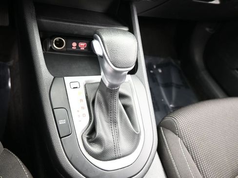 Used 2021 Kia Forte LXS image 25