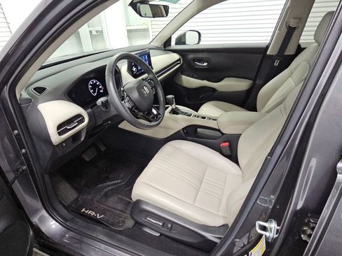 Used 2024 Honda HR-V EX-L image 10