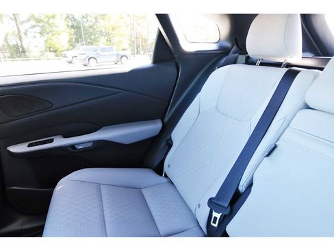 Used 2023 Lexus RX 350 Premium Plus image 9