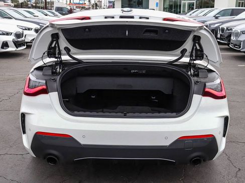 Used 2024 BMW 430i Convertible w/ M Sport Package image 32