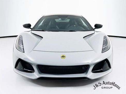 Used 2024 Lotus Emira First Edition image 2