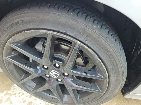 Used 2023 Honda Civic Sport image 13