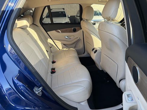 Used 2018 Mercedes-Benz GLC 300 image 26