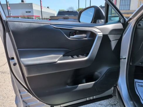 Certified 2025 Toyota RAV4 XLE w/ Convenience Package image 14