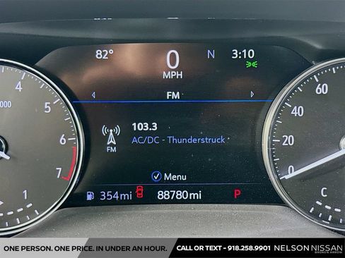 Used 2021 Buick Envision Essence FWD image 12