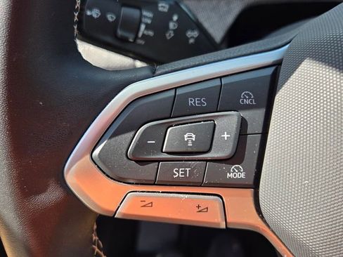 Used 2025 Volkswagen Tiguan S FWD image 22