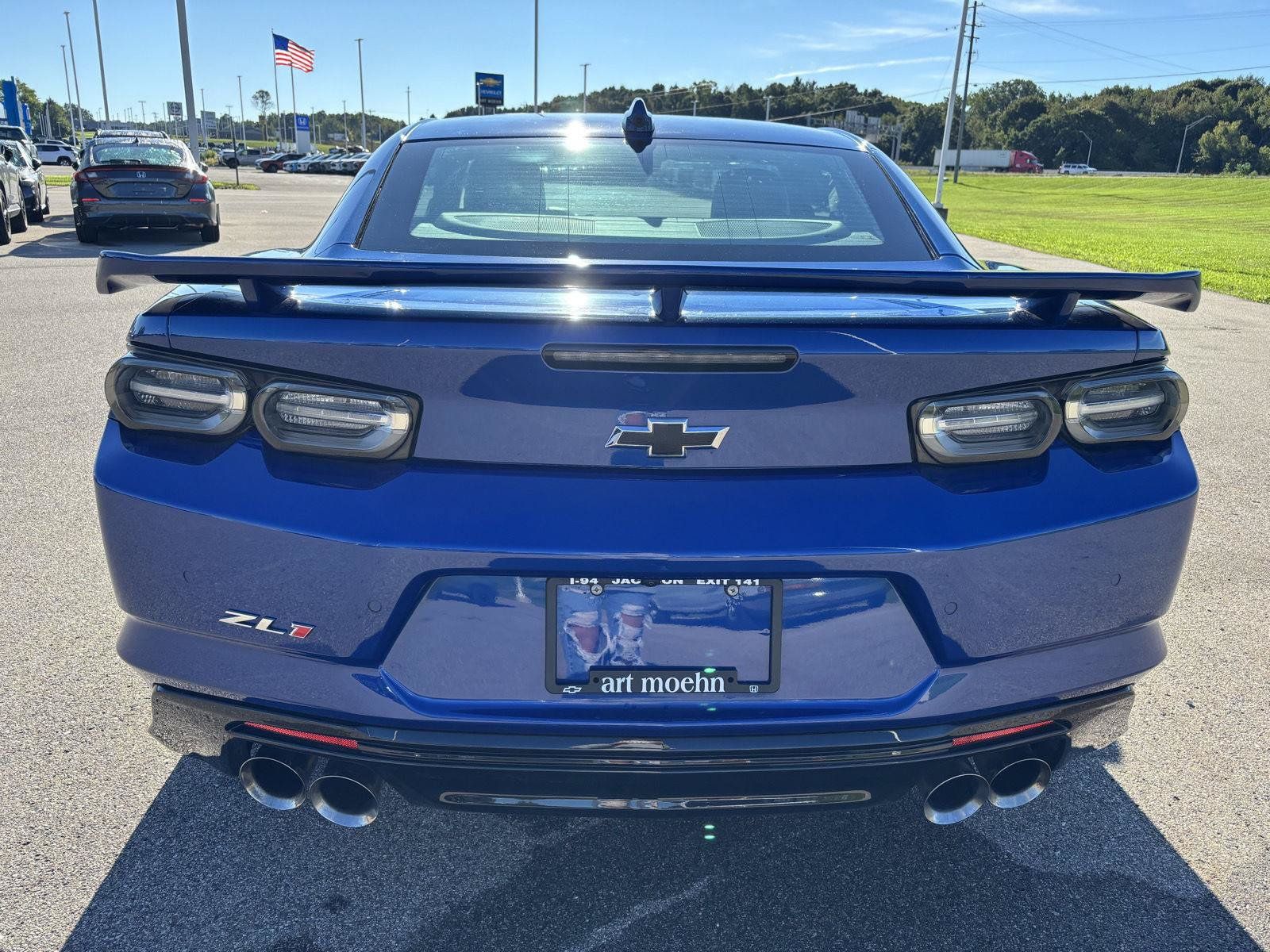 Used 2021 Chevrolet Camaro ZL1 RWD image 4