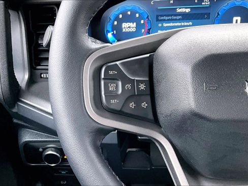 Certified 2025 Ford Bronco Big Bend image 24