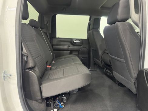 Used 2022 Chevrolet Silverado 2500 LT w/ Convenience Package AWD/4WD image 31