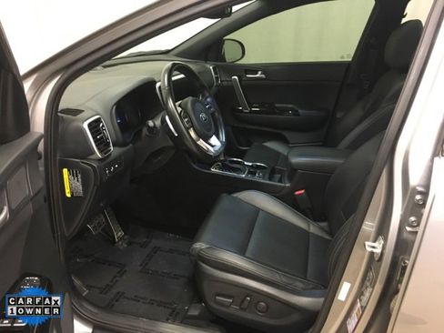 Used 2022 Kia Sportage Nightfall Edition w/ Nighfall AWD Premium Package image 17